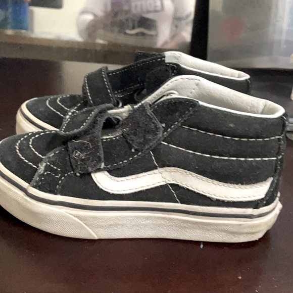 Vans boys size 11 - Picture 3 of 4